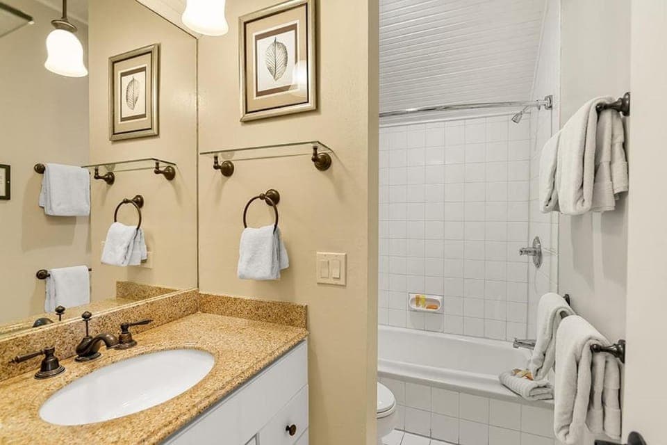 Bathroom, Bath