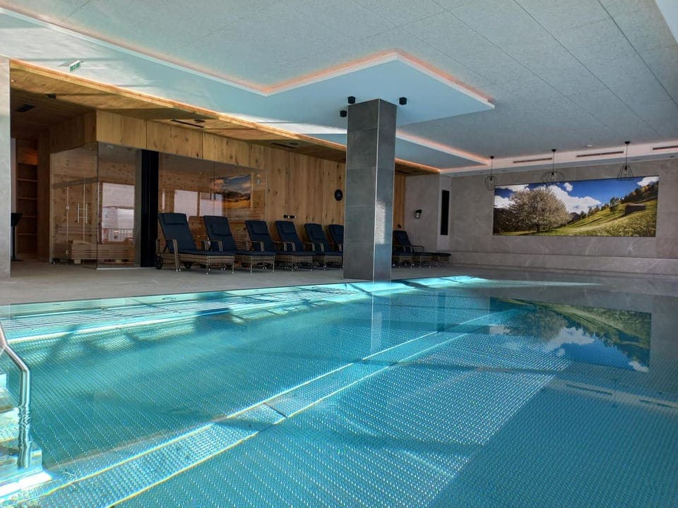 Sauna, Spa and wellness centre/facilities, Swimming pool