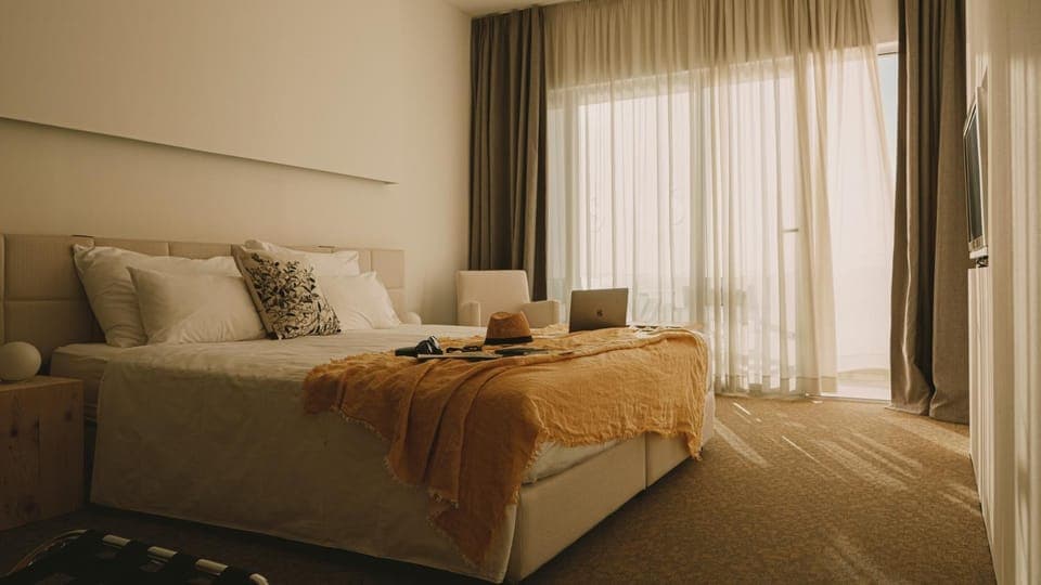 View (from property/room), City view, Sea view