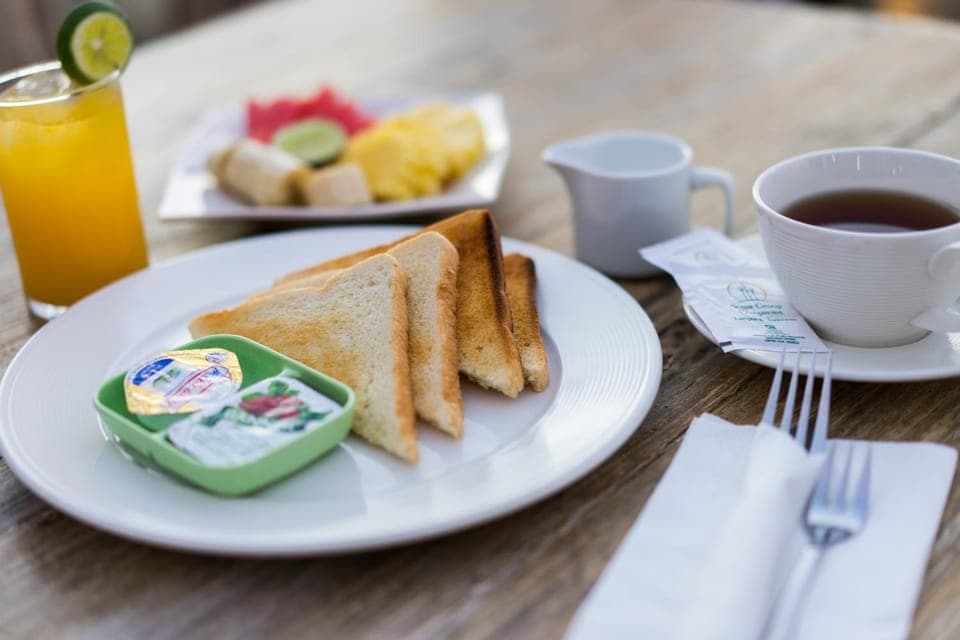 Food and drinks, Food, Breakfast, Continental breakfast