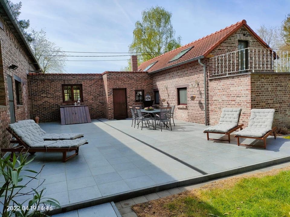 Property building, Facade/entrance, Inner courtyard view