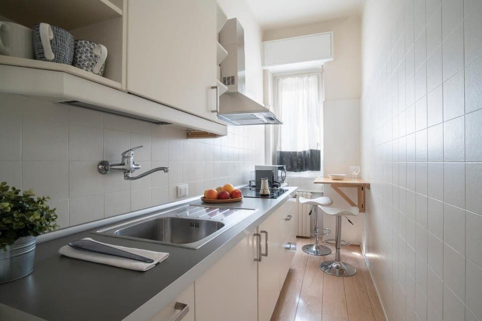 Kitchen or kitchenette