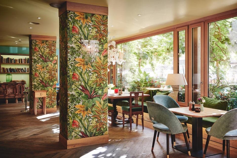 Lobby or reception, Lounge or bar