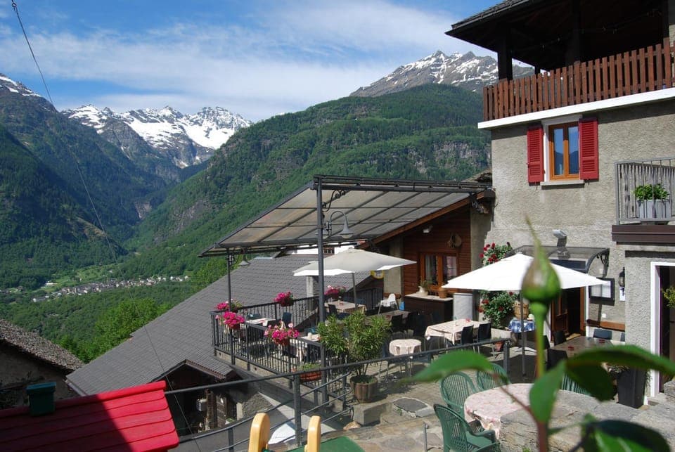 Osteria Anzonico Inn in Canton of Ticino