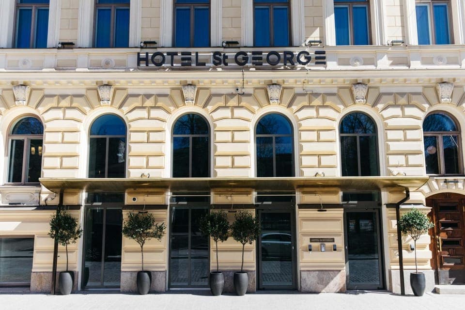 Property building, Facade/entrance