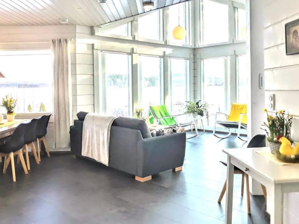 Photo of the whole room