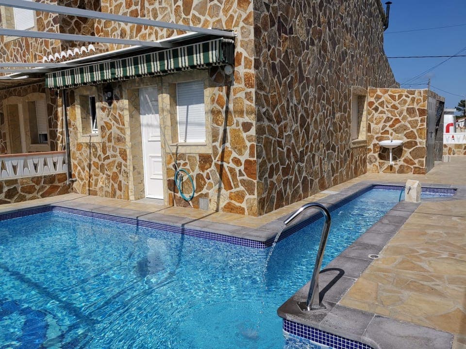 Property building, Other, Decorative detail, Pool view, Facility for disabled guests