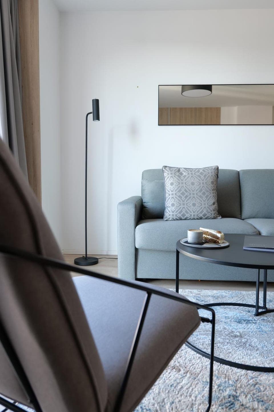 Living room, Seating area