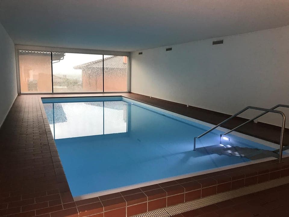 Swimming pool, Swimming pool