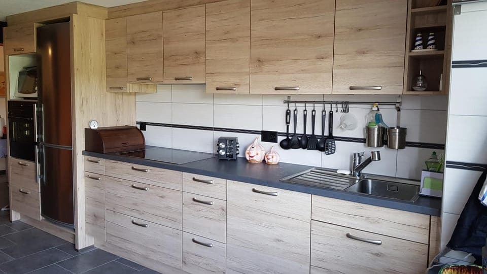 Kitchen or kitchenette