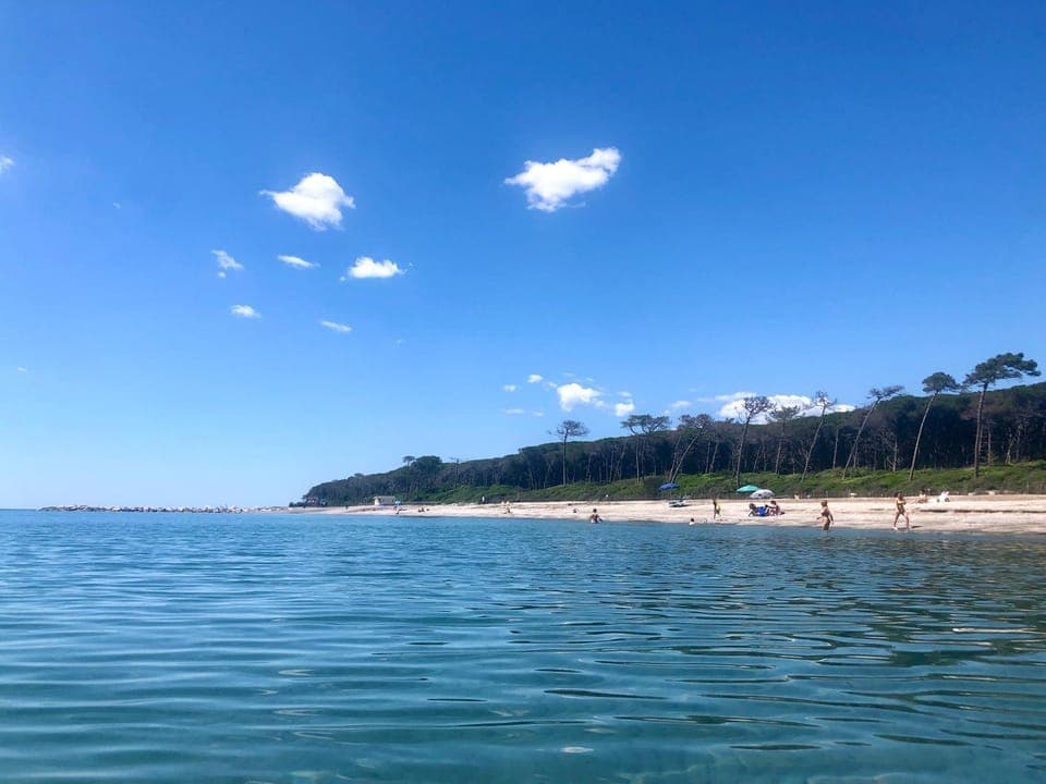 Nearby landmark, Natural landscape, Fishing, Horse-riding, Snorkeling, Beach, Windsurfing, Canoeing, Hiking, Cycling, Diving, On site