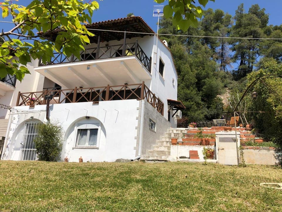 Property building, Garden