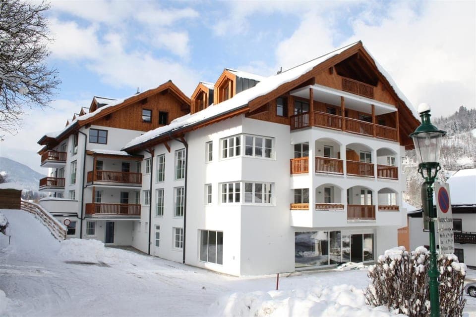 Property building, Winter