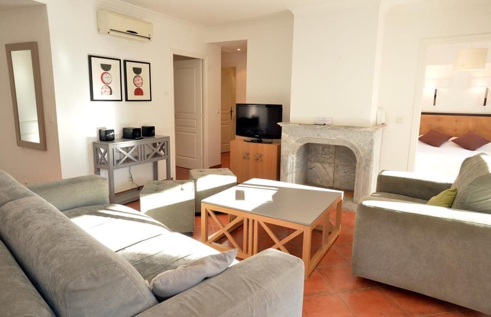 Communal lounge/ TV room, TV and multimedia, Lounge or bar, Seating area