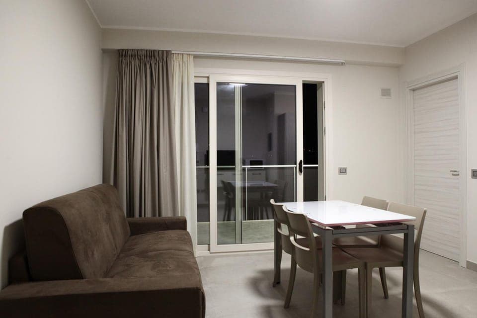 Balcony/Terrace, Kitchen or kitchenette, Living room