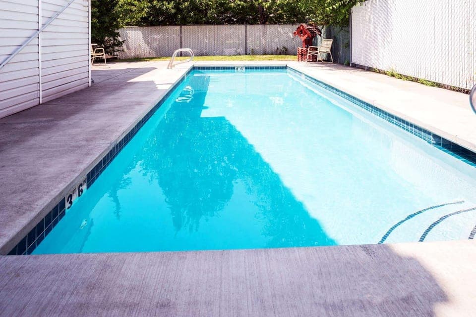 Activities, On site, Pool view, Swimming pool