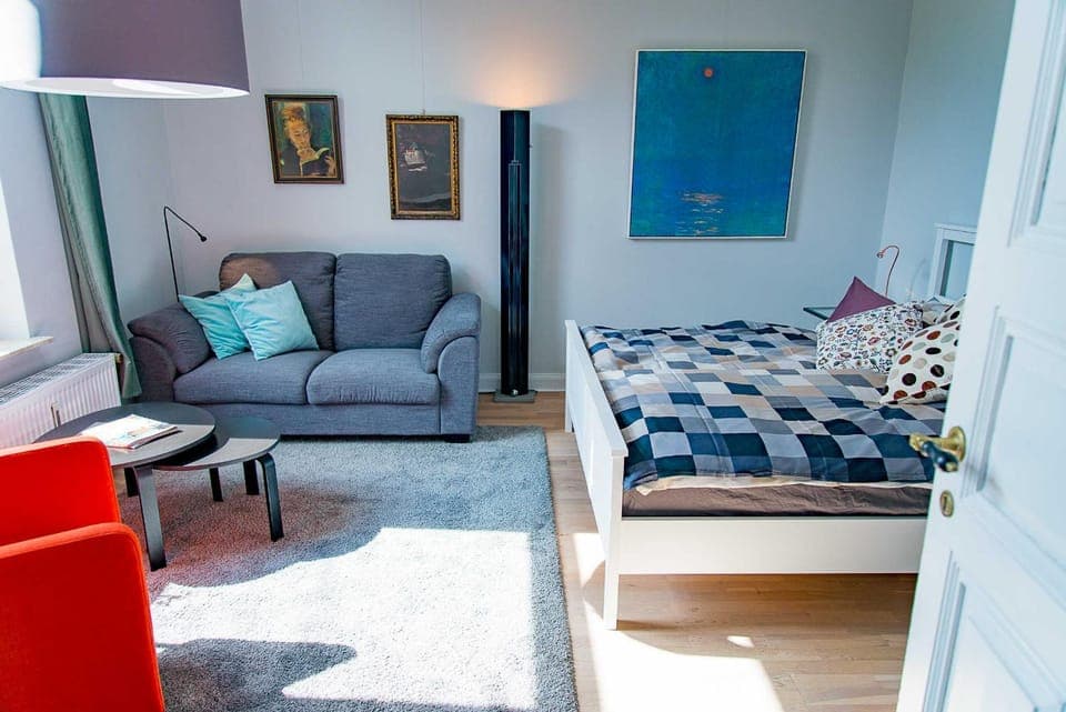 Photo of the whole room