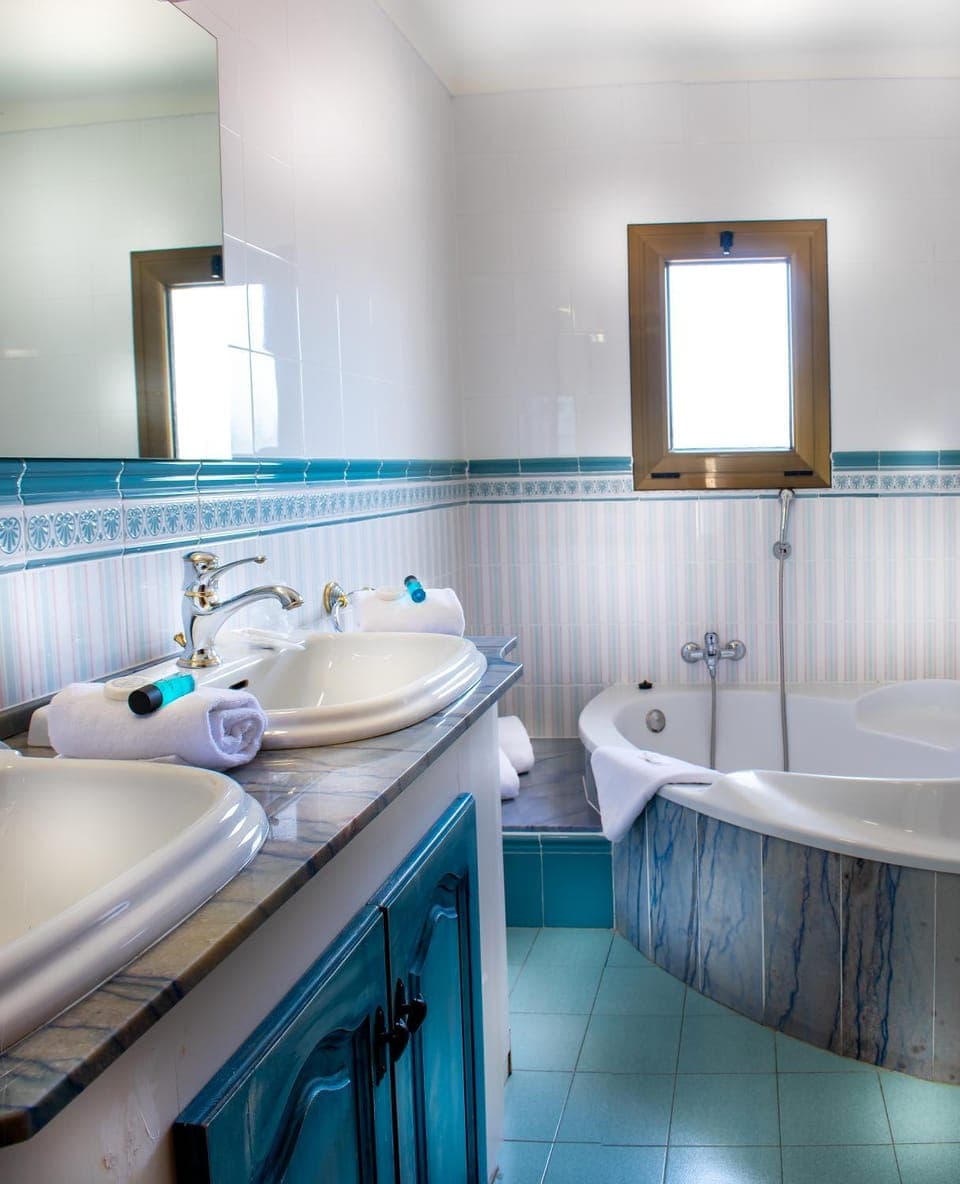 Shower, Bathroom, Bath