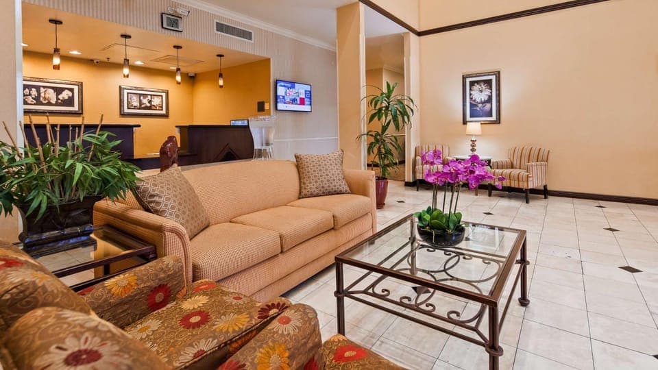 Lobby or reception, On site