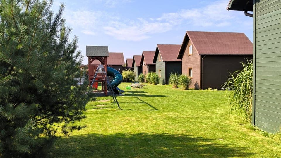 Property building, Natural landscape, Garden view
