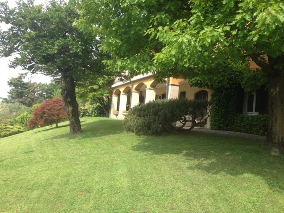 Property building, Garden