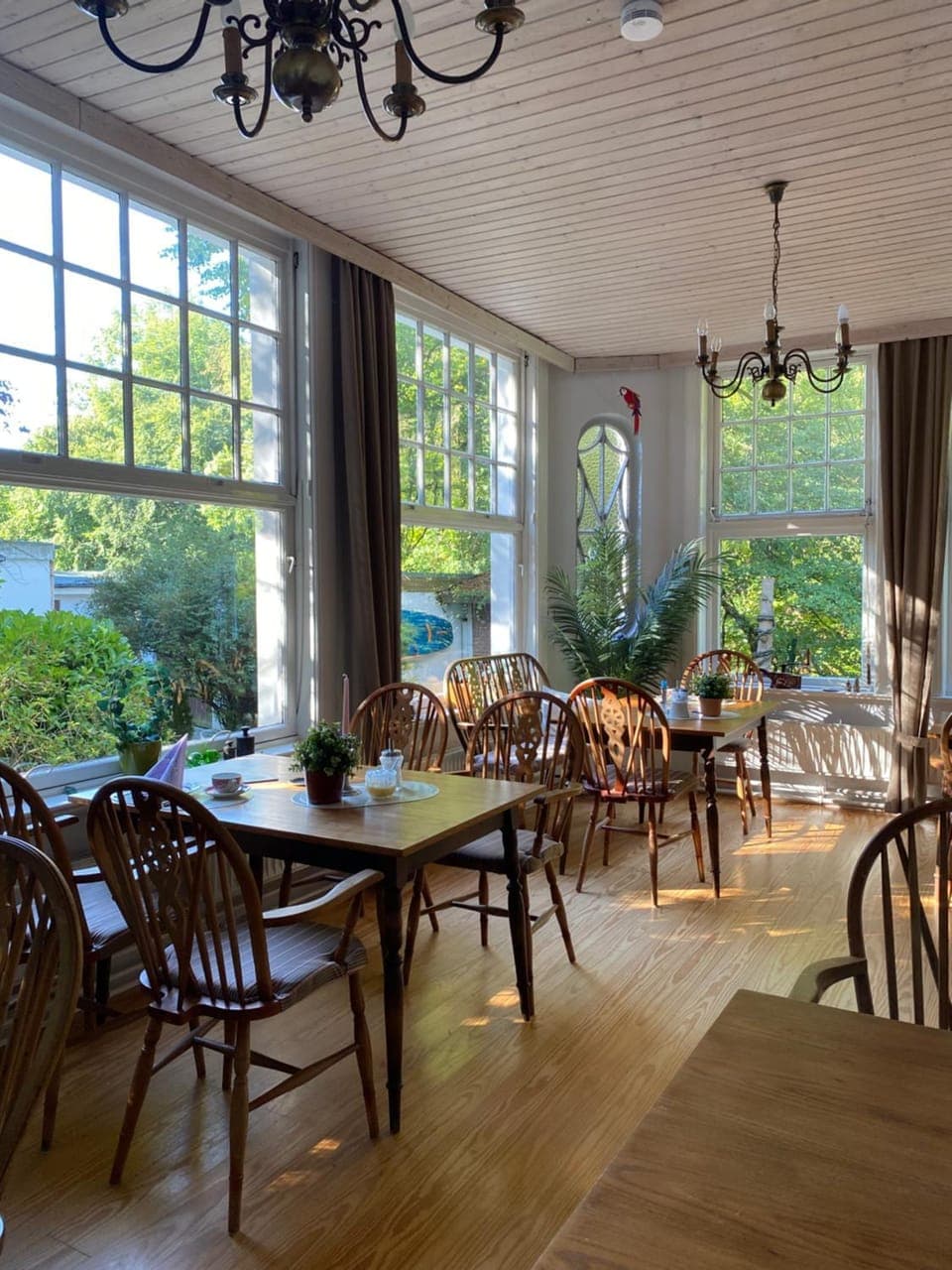 Restaurant/places to eat, Breakfast