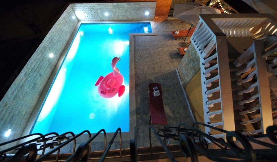 Balcony/Terrace, Swimming pool