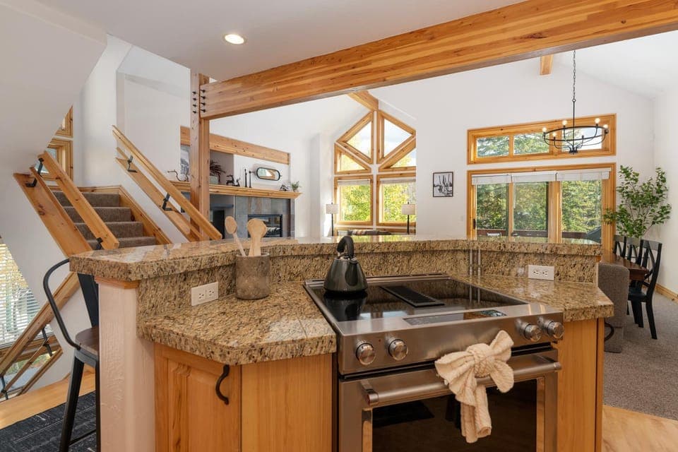 Kitchen or kitchenette, Seating area, Dining area, furniture, stove, kitchen