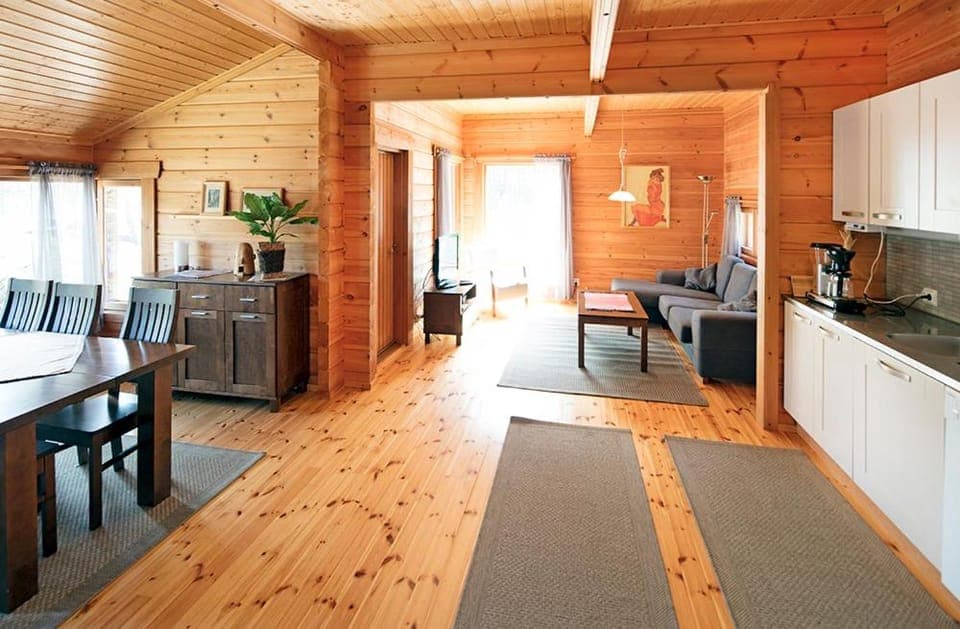 Kitchen or kitchenette, Living room, Seating area, Dining area, pet friendly