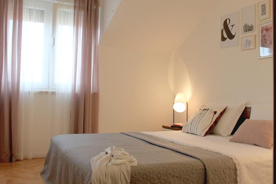 Marjan Hill Apartment - close to center & garage Apartment in Split