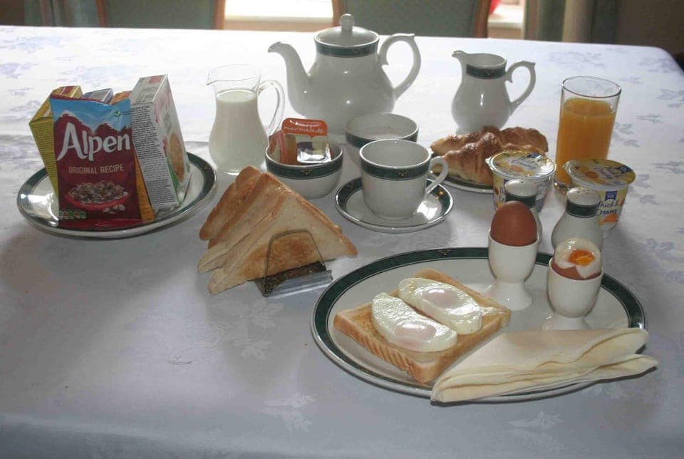 Breakfast, Breakfast