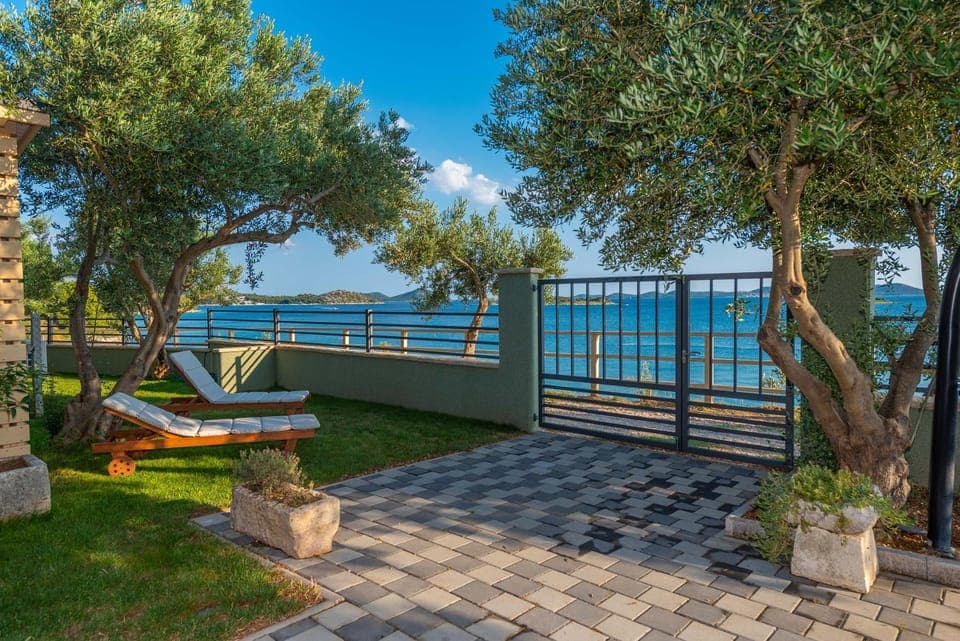 Patio, Garden, Sea view