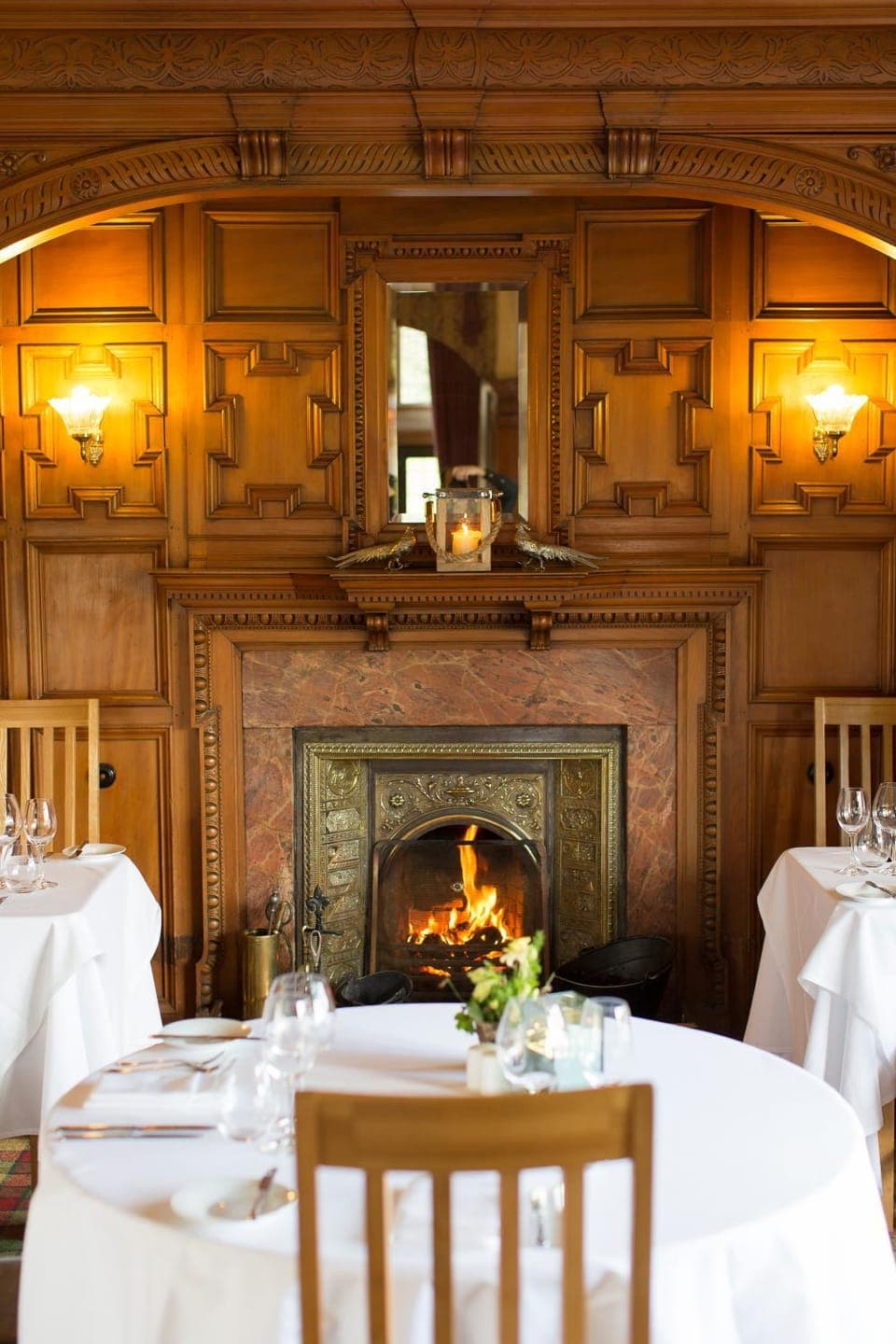 Restaurant/places to eat, Lounge or bar