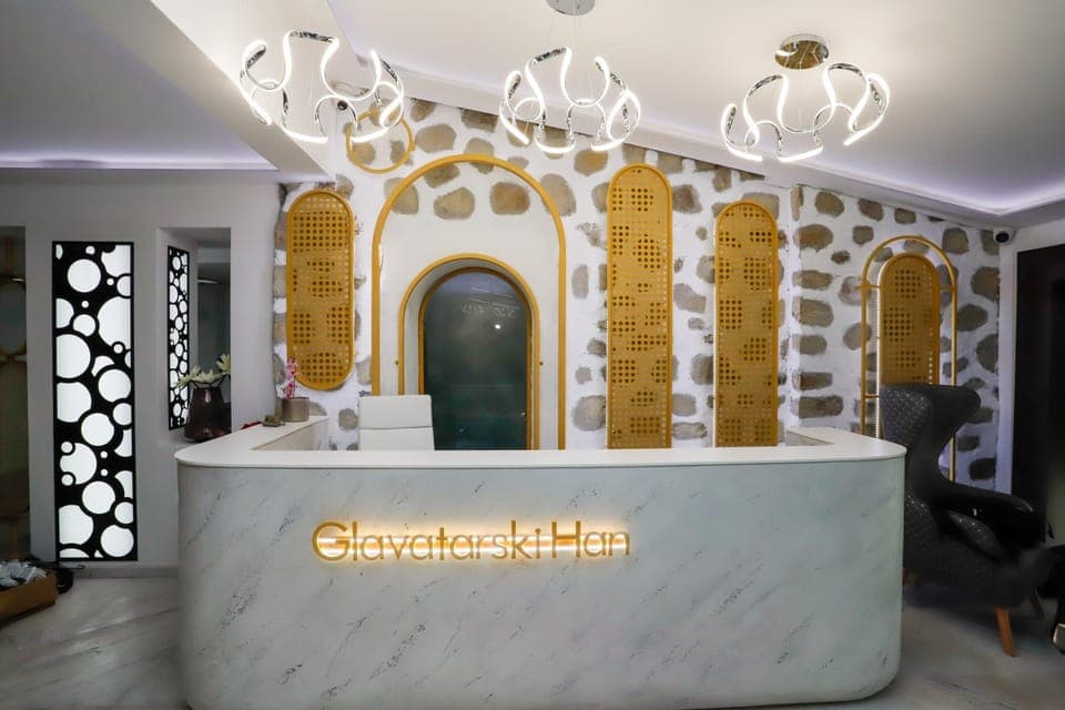 Staff, Property logo or sign, Lobby or reception