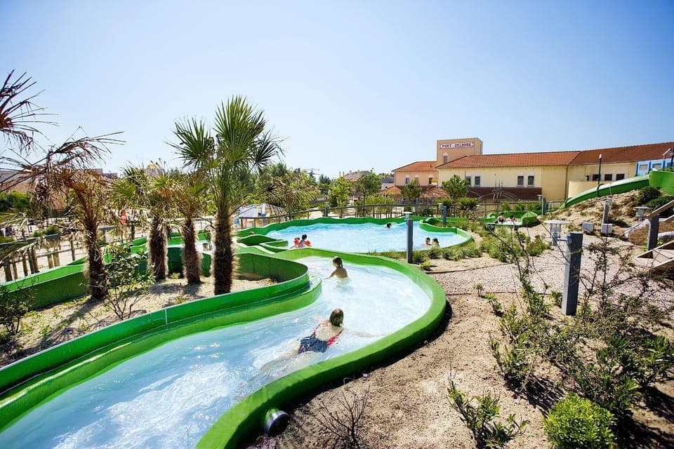 People, Swimming pool, group of guests