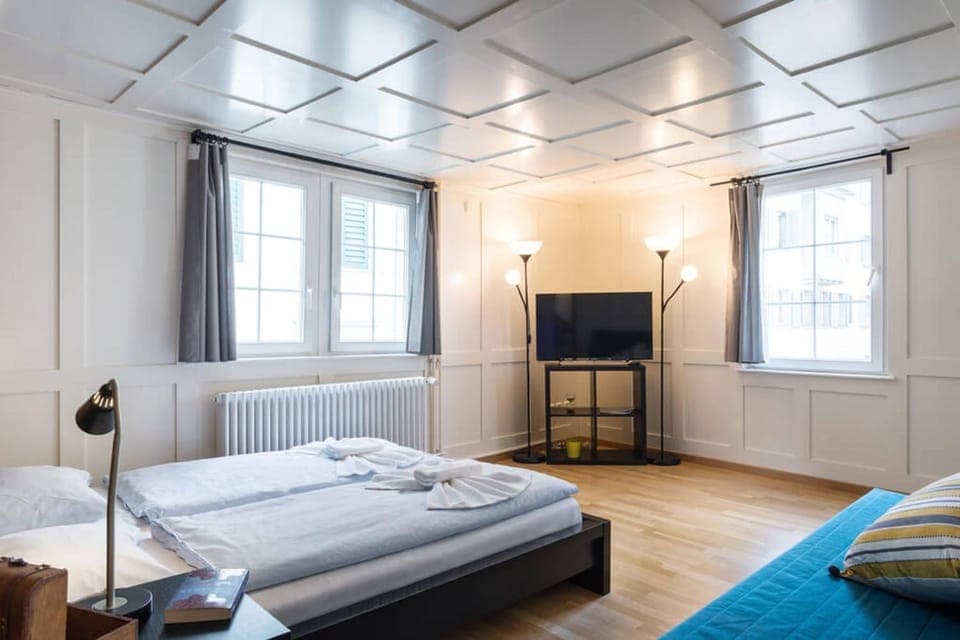 Bed, TV and multimedia