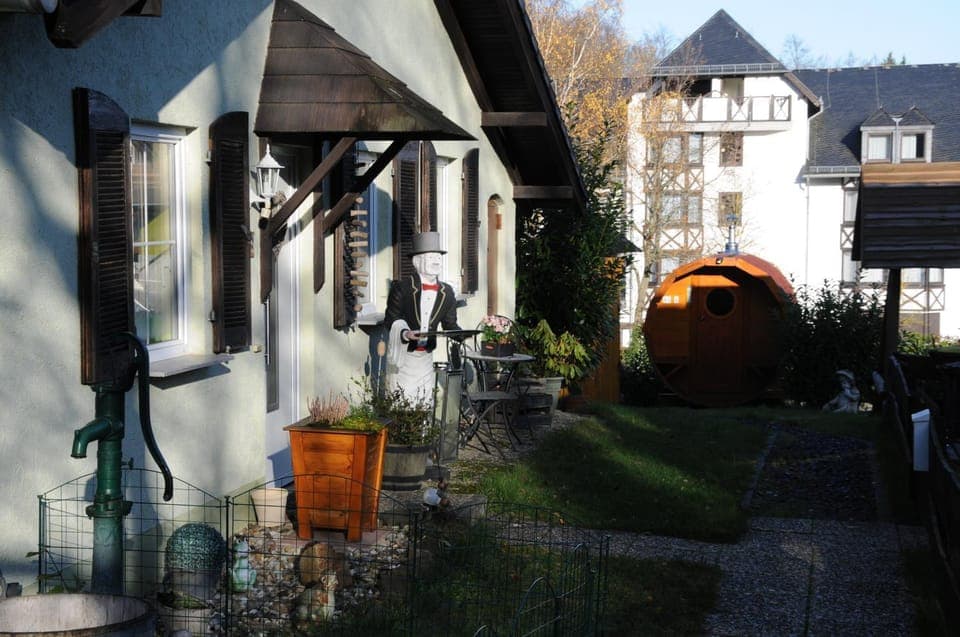 Facade/entrance, Garden, Sauna
