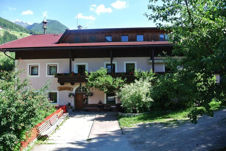 Property building, Garden