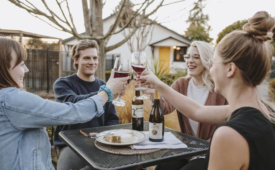 People, Drinks, Alcoholic drinks