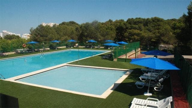 Pool view, Swimming pool, sunbed