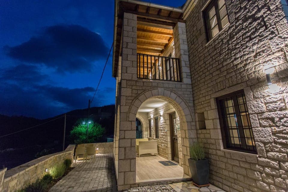 Property building, Balcony/Terrace