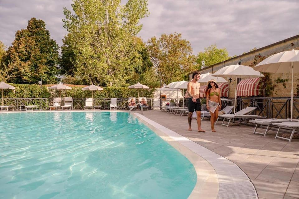 Solarium, Pool view, Swimming pool