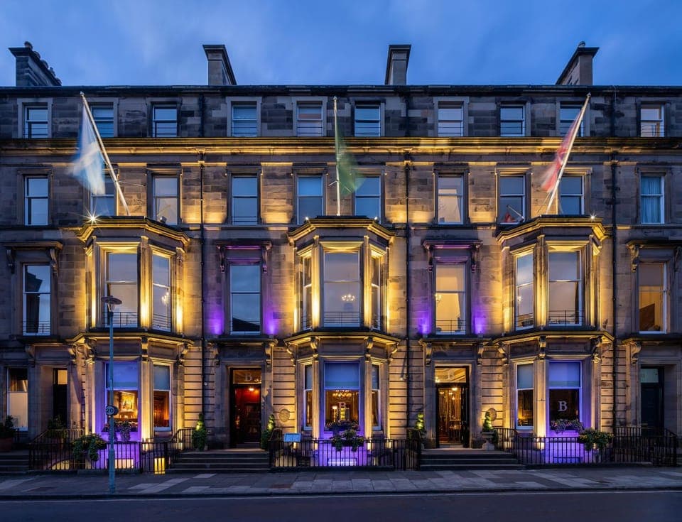 Property building, Night