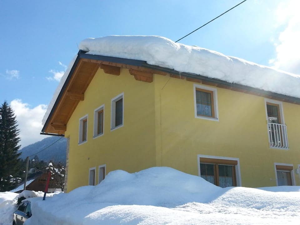 Property building, Day, Winter