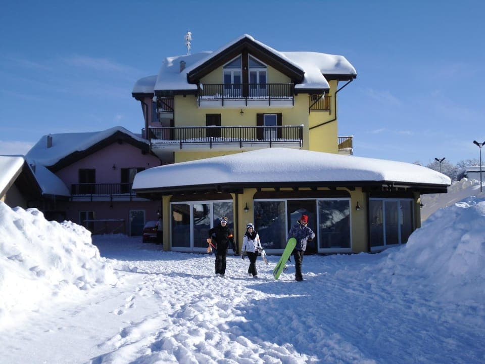 Property building, Winter