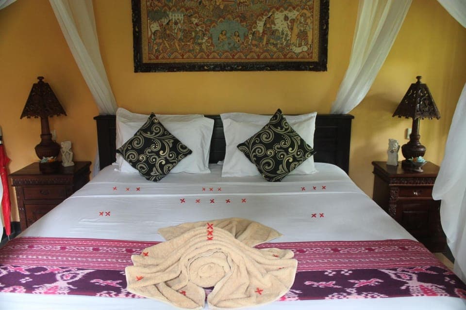 Decorative detail, Bedroom