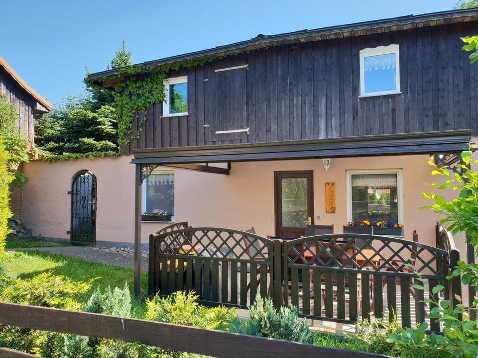 Facade/entrance, On site