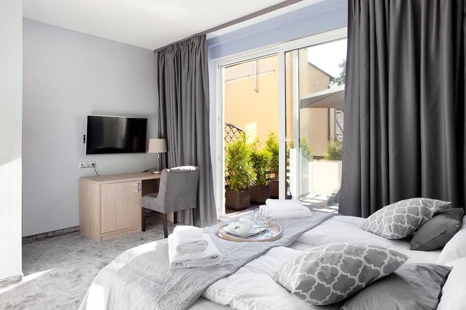 TV and multimedia, Balcony/Terrace, Bedroom