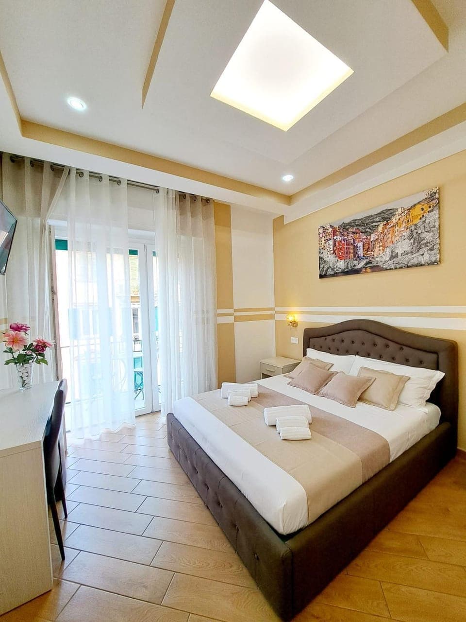 Photo of the whole room