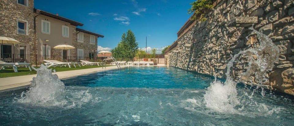 Decorative detail, Swimming pool, Swimming pool, Entertainment